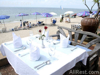 Thai House Beach Resort 17
